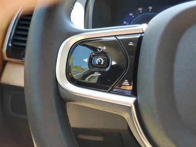 2024 Volvo XC90 Plus Bright Theme