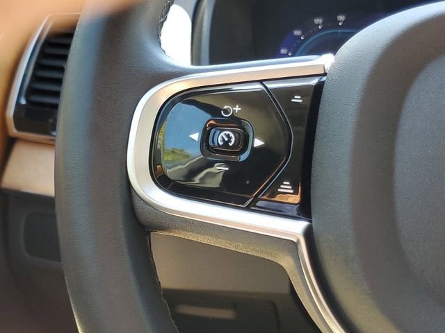 2024 Volvo XC90 Plus Bright Theme