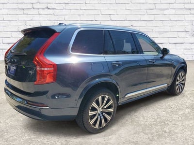 2024 Volvo XC90 Plus Bright Theme